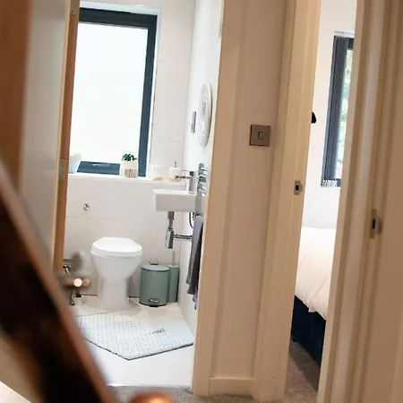 Bv Comfy Spacious 3 Bedroom Townhouse At One Cliff Oak Leeds Perfect For Contractors Apartamento Leeds (West Yorkshire)
